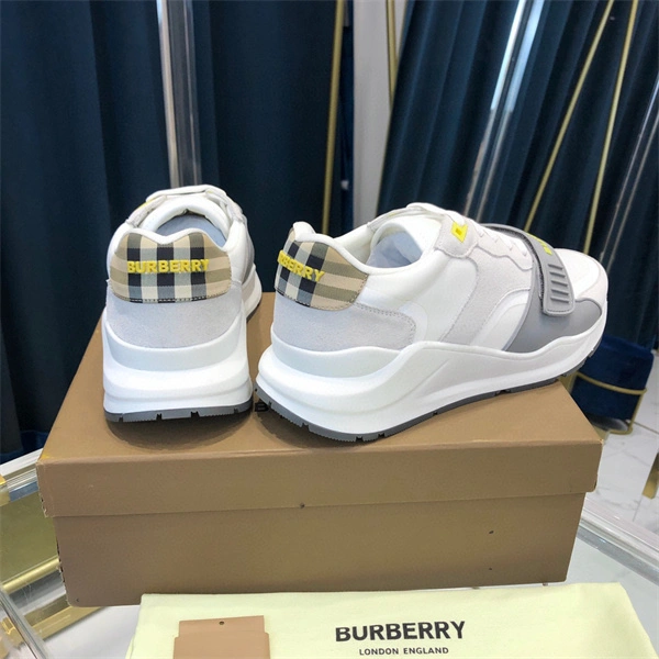 bvrberry MJ FashionForward 2656