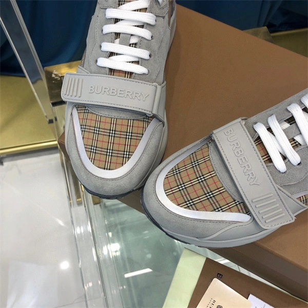 bvrberry MJ Sleek 2660